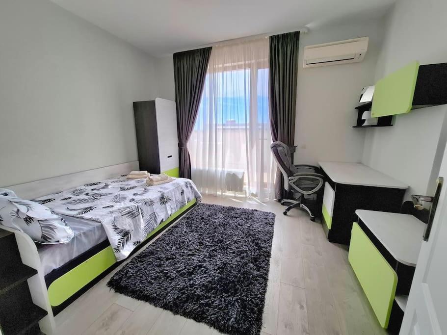 Spacious Prestige Penthouse Daire Varna