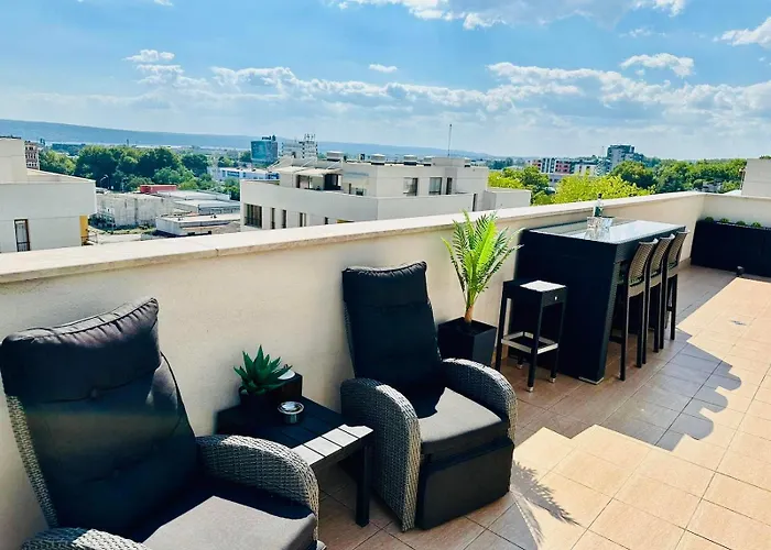 Spacious Prestige Penthouse