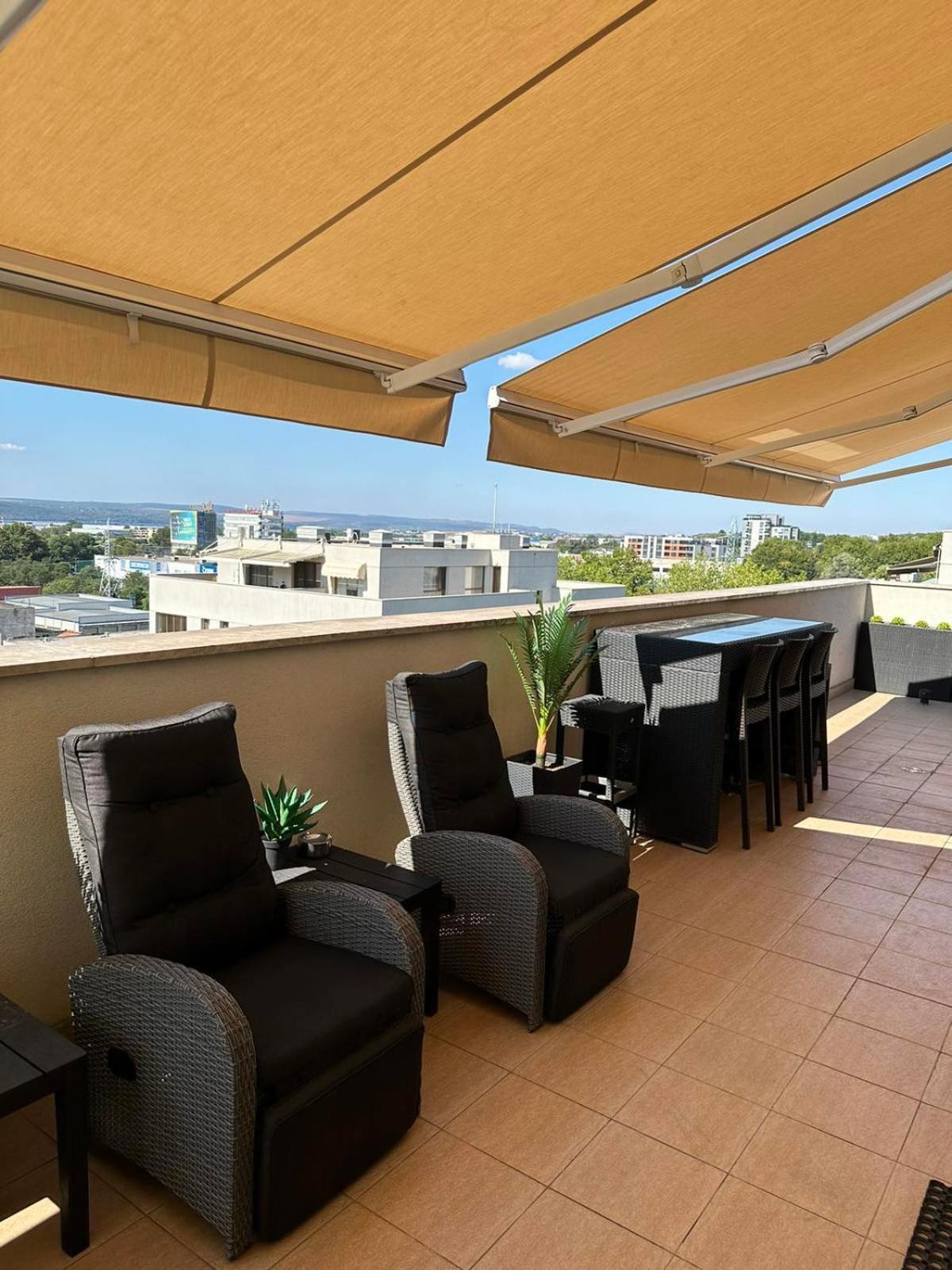 Spacious Prestige Penthouse Varna